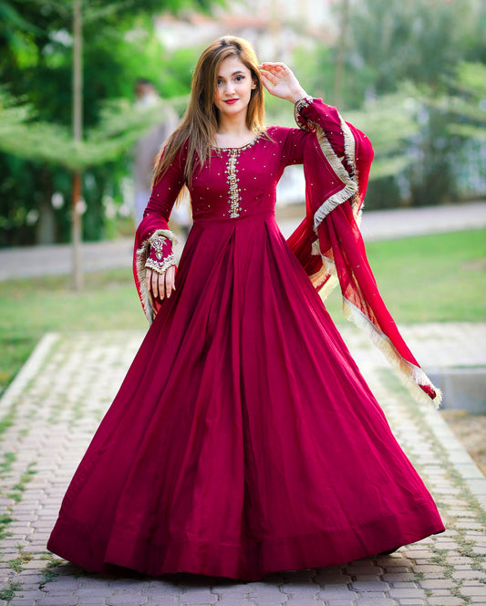 Aab-e- Zar pari maxi