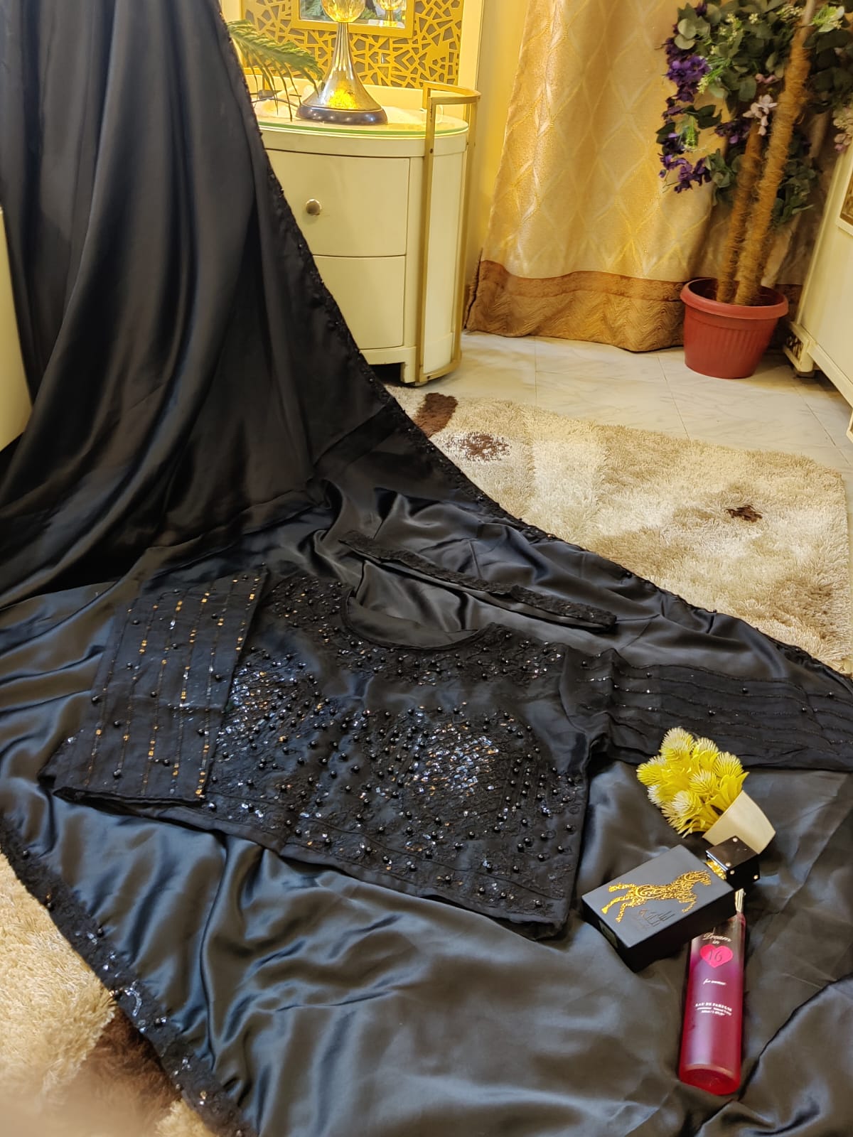 Maya handwork Embroidered Saree Stitch