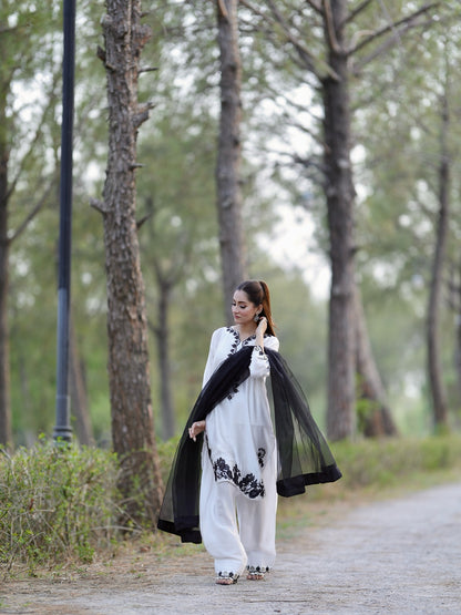White pari 3-pcs pret