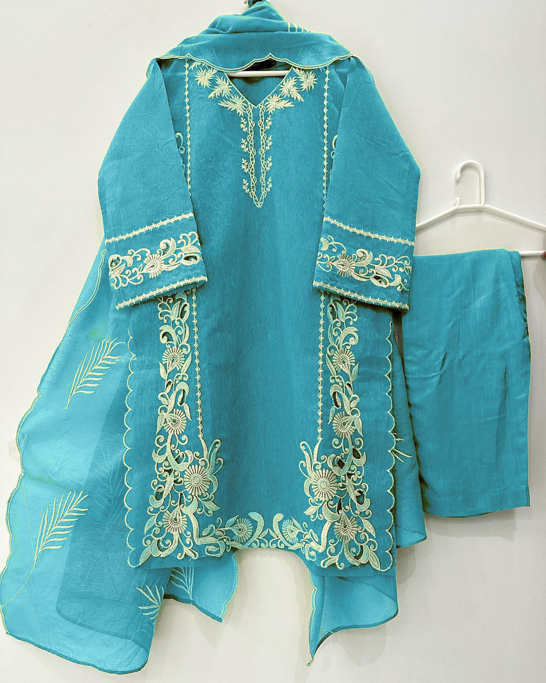 Tubak 3pc Pret