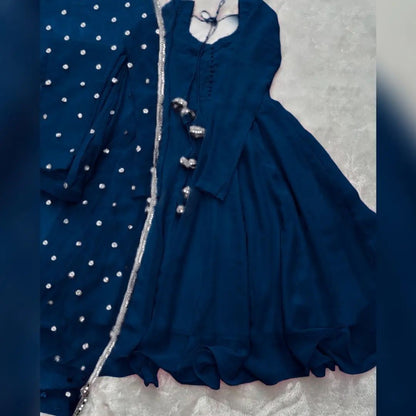 Coin three piece stitched suit for women